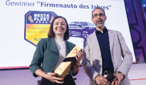 Im Rahmen der FLEET Convention in Wien übergab Mag. Severin Karl die BEST4FLEET-Awards für den Newcomer und für den Firmenwagen des Jahres an Maria Pittermann von Škoda Österreich