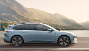 ET5 Touring: Die Kombiversion des ET5 ist einzigartig, da so ein Auto derzeit von keinem anderen Premium-Konkurrenten in dieser Karosserieform angeboten wird.